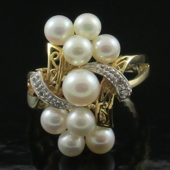 14K Yellow Gold Cultured Freshwater Pearl Cluster & Diamond Accent Ring - Picture 2 of 7